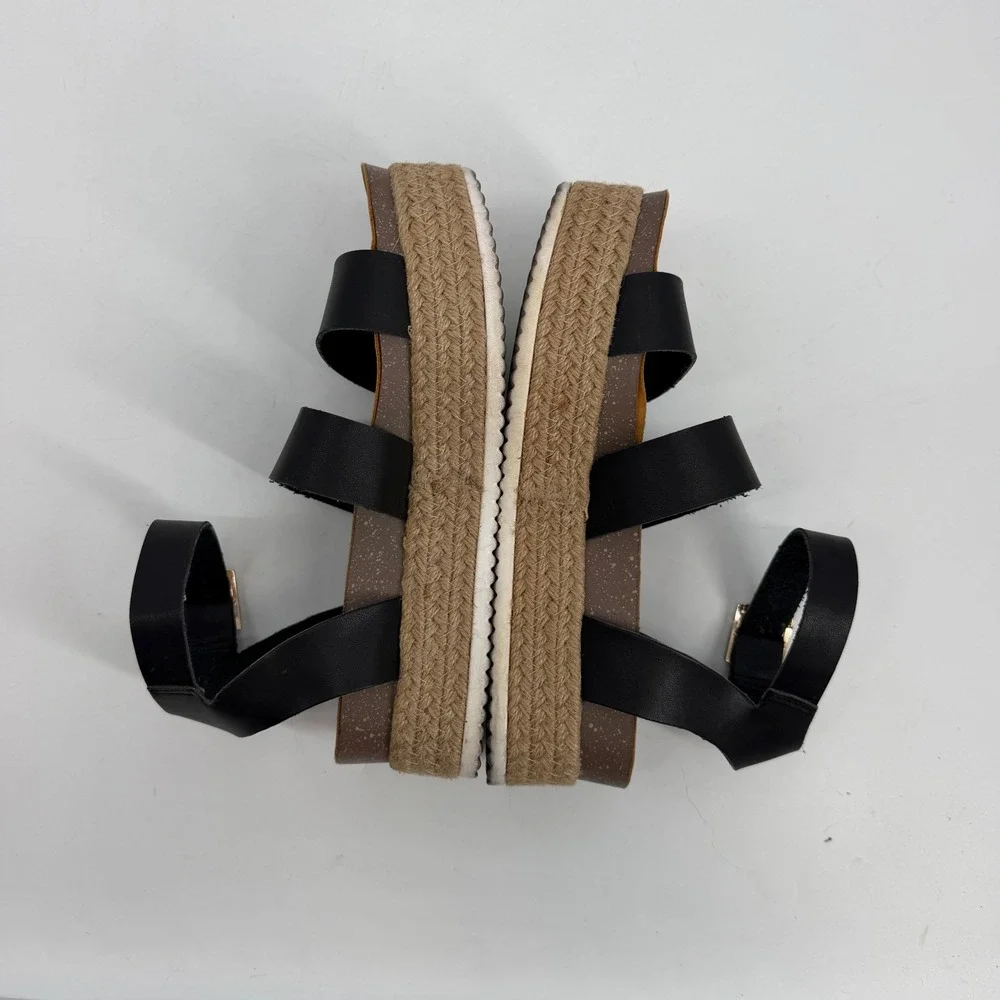 Patrizia by Spring Step pre owned